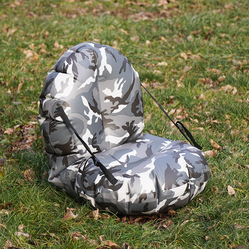 Надувное кресло в лодку